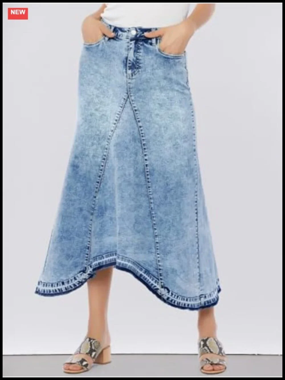 Frayed Hem A-Line Denim Maxi Skirt with Pockets